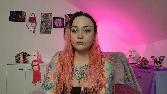 PinkHurricaneOfficial online show from 11-07-25, 05:35