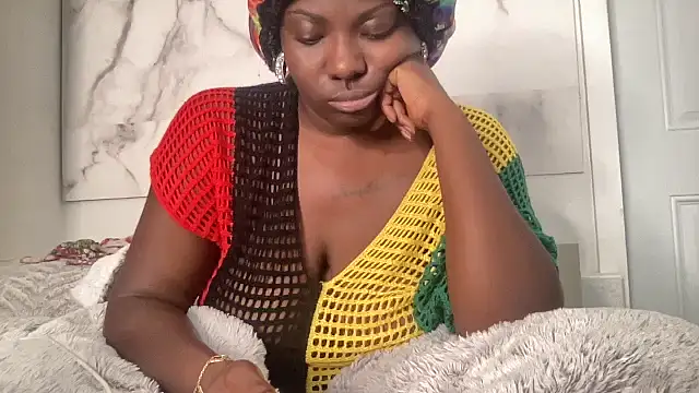 Snapshot of shaybaby808 chatting on 01-02-25, 12:46 shaybaby808 online show from 01-02-25, 12:46