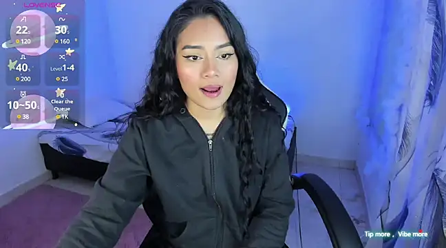 Riana Kean online show from 03-18-25, 03:20