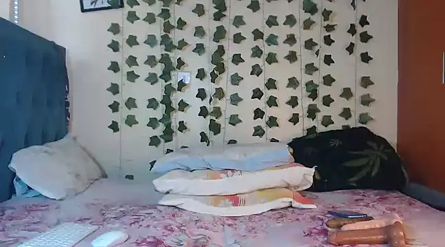 libra goddess online show from 03-21-25, 08:39