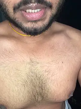 Snapshot of Cum_on_your_tityyy chatting on 12-25-24, 01:09 Cum on your tityyy online show from 12-25-24, 01:09