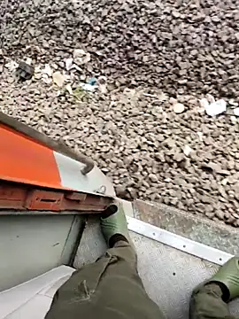 Snapshot of Cum_on_your_tityyy chatting on 12-23-25, 10:13 Cum on your tityyy online show from 12-23-25, 10:13