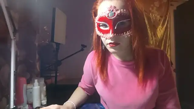  Kitti  online show from 11-16-25, 05:29