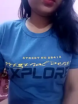 Snapshot of Beauty-khan chatting on 01-06-25, 06:20 Beauty-khan online show from 01-06-25, 06:20