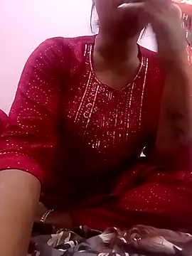 Snapshot of Beauty-khan chatting on 01-12-25, 11:07 Beauty-khan online show from 01-12-25, 11:07