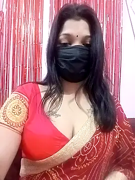 Snapshot of Beauty-khan chatting on 02-14-25, 12:14 Beauty-khan online show from 02-14-25, 12:14