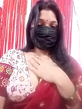 Snapshot of Beauty-khan chatting on 02-21-25, 08:05 Beauty-khan online show from 02-21-25, 08:05