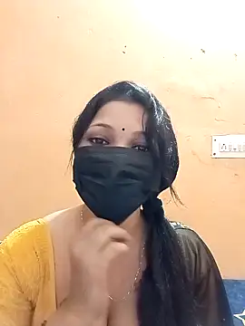 Snapshot of Beauty-khan chatting on 10-03-25, 04:15 Beauty-khan online show from 10-03-25, 04:15