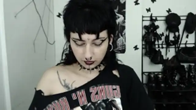 n0sferatus   online show from 11-14-25, 03:38