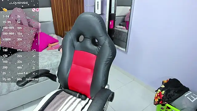 Snapshot of CATIAJONES chatting on 02-02-26, 06:39 CATIAJONES online show from 02-02-26, 06:39