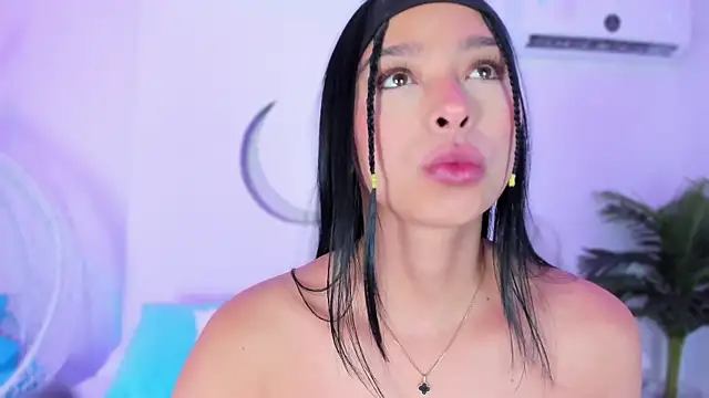 MiaCollson online show from 02-07-25, 07:59