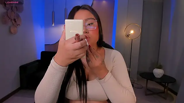 Snapshot of AmberLewis_ chatting on 03-02-25, 10:48 AmberLewis online show from 03-02-25, 10:48