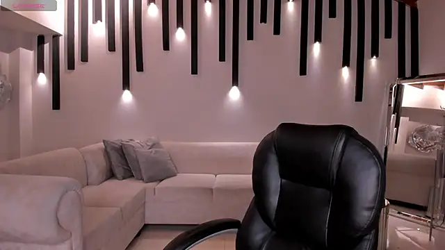 Snapshot of AmberLewis_ chatting on 09-14-25, 11:04 AmberLewis online show from 09-14-25, 11:04