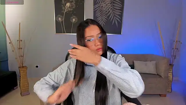 Snapshot of AmberLewis_ chatting on 11-09-25, 10:52 AmberLewis online show from 11-09-25, 10:52