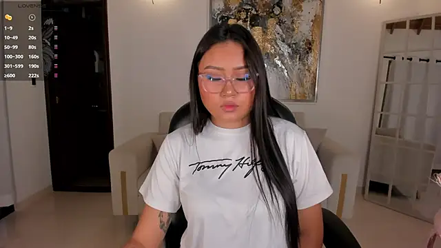 Snapshot of AmberLewis_ chatting on 11-16-25, 10:48 AmberLewis online show from 11-16-25, 10:48