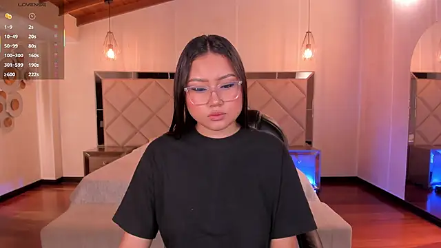 Snapshot of AmberLewis_ chatting on 11-22-25, 02:54 AmberLewis online show from 11-22-25, 02:54