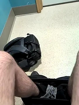 Alfie41105 online show from 11-25-25, 05:02