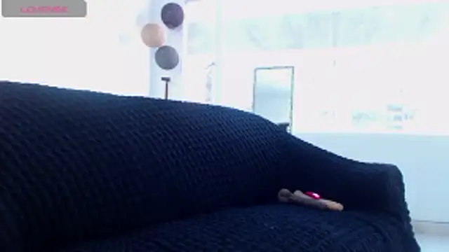 Snapshot of ameliefederline11 chatting on 02-21-26, 10:44 ameliefederline11 online show from 02-21-26, 10:44