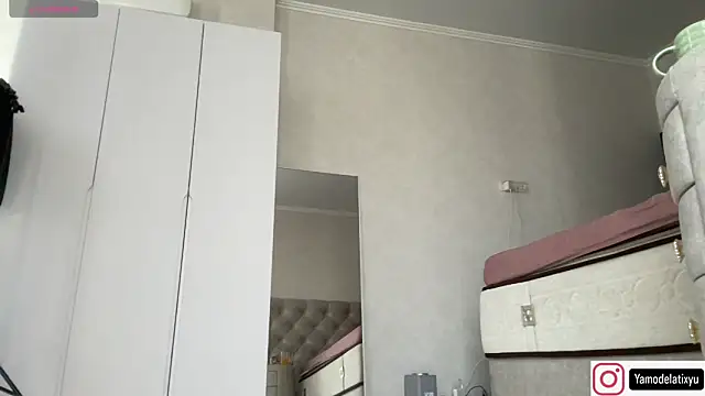 diffgirls2 online show from 09-13-25, 09:09