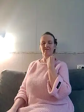 Evelina cute online show from 12-10-24, 07:26