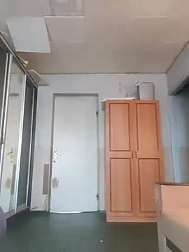 Evelina cute online show from 12-18-24, 11:45