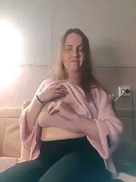 Evelina cute online show from 12-19-24, 03:30