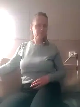 Evelina cute online show from 01-04-25, 06:40