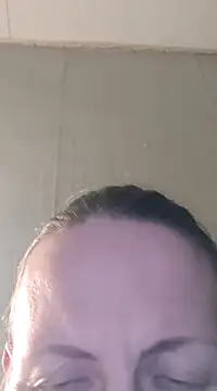 Evelina cute online show from 01-18-25, 09:55