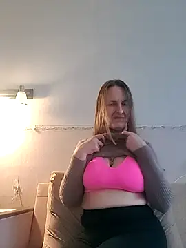 Evelina cute online show from 10-23-25, 01:43