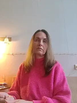 Evelina cute online show from 11-17-25, 07:58