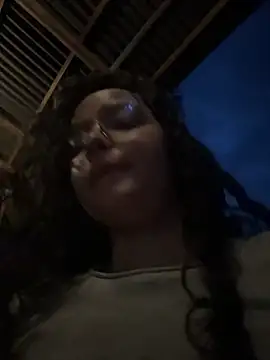 Snapshot of Antoniart_ chatting on 11-04-25, 10:53 Antoniart online show from 11-04-25, 10:53