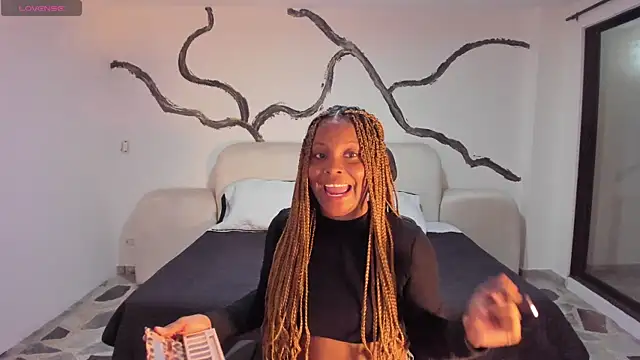 Snapshot of TifannyTaylor_ chatting on 12-29-24, 04:38 TifannyTaylor  online show from 12-29-24, 04:38