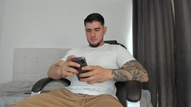 Teilor Creed online show from 11-28-25, 07:49