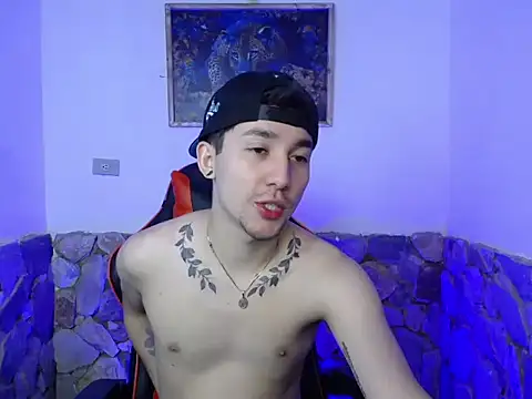 Snapshot of SebasstianGrand chatting on 11-14-25, 02:38 SebasstianGrand online show from 11-14-25, 02:38