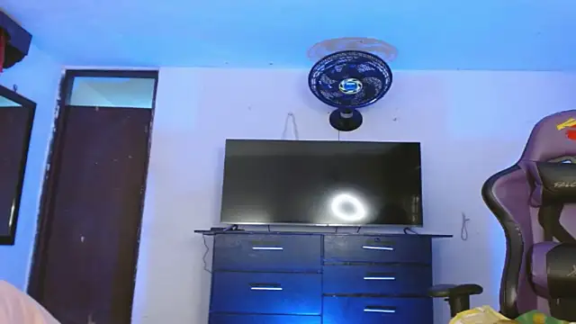 engielphoenis14 online show from 02-14-26, 07:32