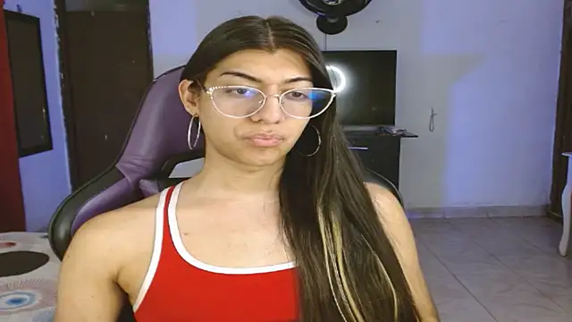 engielphoenis14 online show from 04-01-26, 11:35