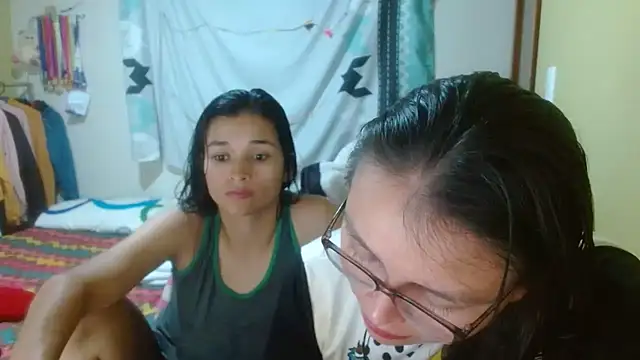 clayre and jill online show from 12-19-25, 06:20