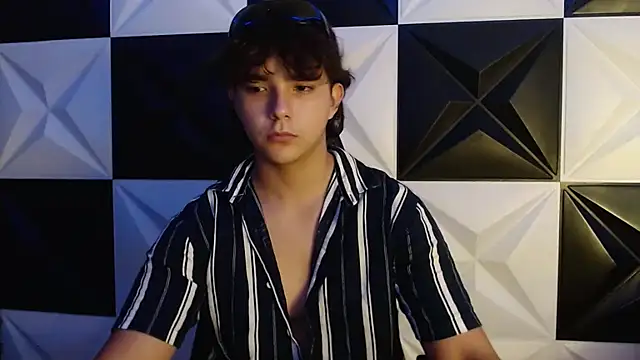 Dani cumboy online show from 02-20-25, 07:01