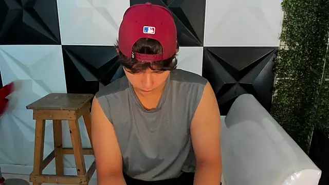 Dani cumboy online show from 11-08-25, 01:33