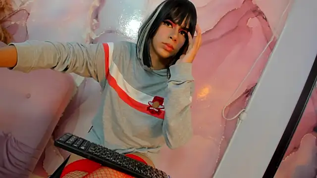 Tiff Valentine online show from 02-22-25, 05:12