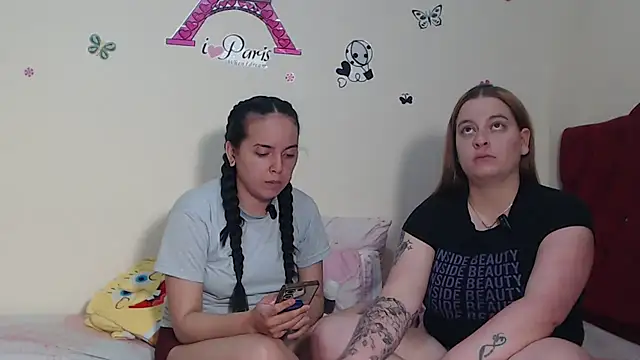 Snapshot of Lola_barbara chatting on 03-23-25, 05:43 Lola barbara online show from 03-23-25, 05:43
