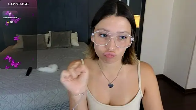 your demi online show from 10-04-25, 07:23