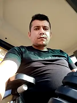 Adana1994 online show from 12-25-24, 08:18