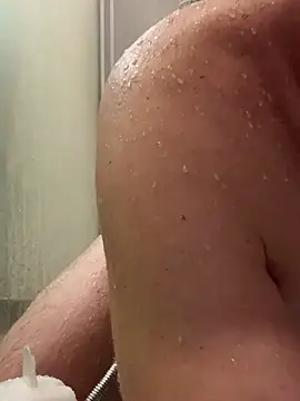 Snapshot of Bigtoyaddict chatting on 12-16-24, 08:09 Bigtoyaddict online show from 12-16-24, 08:09