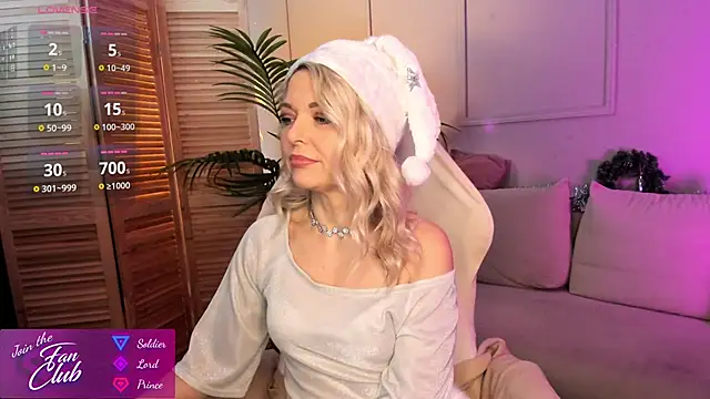 Gloria Lovely online show from 12-27-24, 10:55