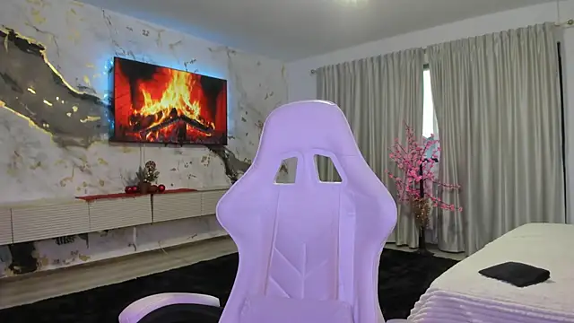 Snapshot of patriciakeys chatting on 12-19-25, 05:36 patriciakeys online show from 12-19-25, 05:36