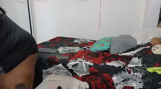 charlotte 077 online show from 03-01-25, 10:02