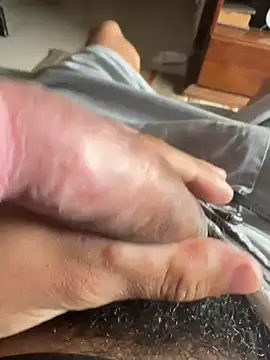 Snapshot of hotcamboy420 chatting on 12-09-24, 05:19 hotcamboy420 online show from 12-09-24, 05:19