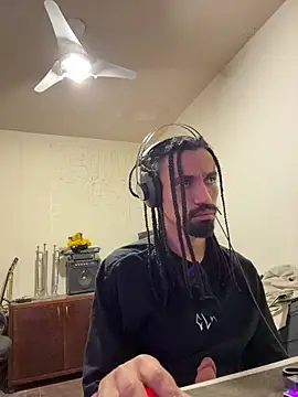 Snapshot of hotcamboy420 chatting on 09-11-25, 06:02 hotcamboy420 online show from 09-11-25, 06:02