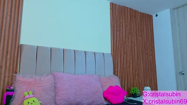 Snapshot of cristal_subin69 chatting on 11-02-25, 01:24 cristal subin69 online show from 11-02-25, 01:24